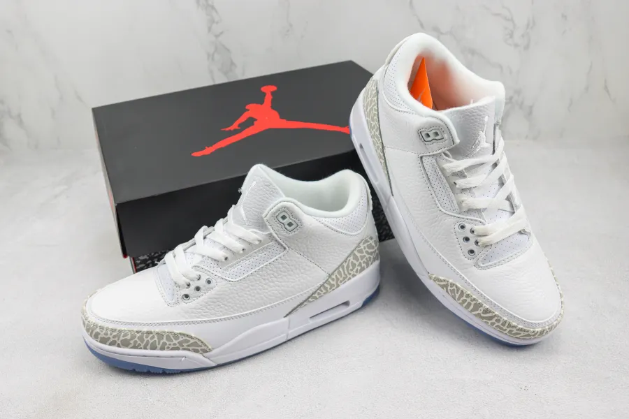 Air Jordan 3 Triple White