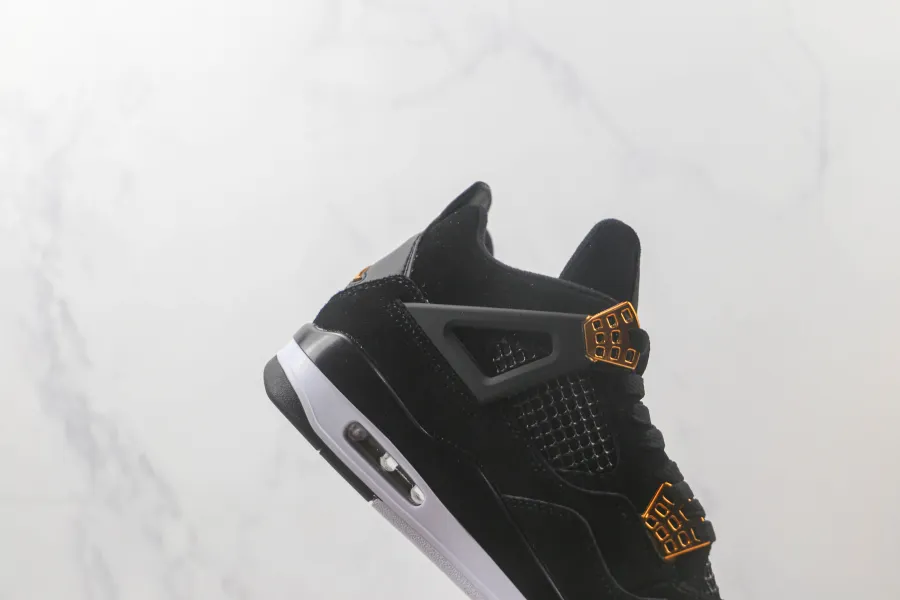 Air Jordan 4 Retro Royalty