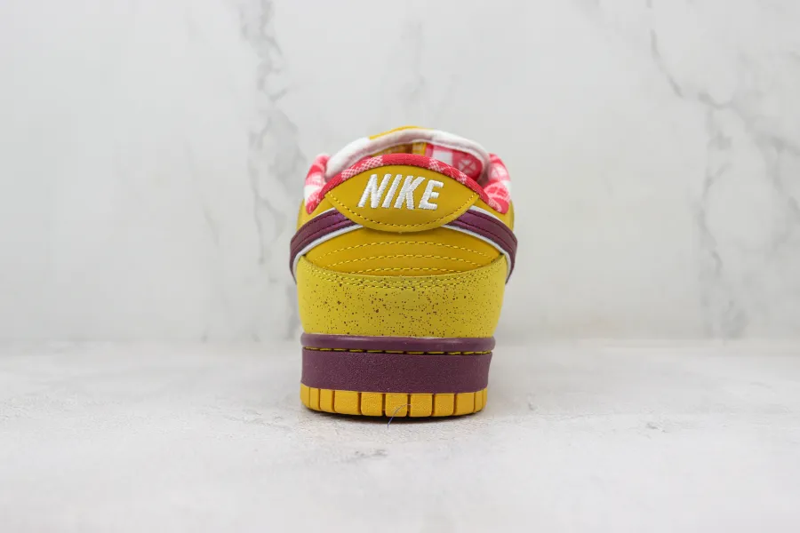 Nike Dunk Low Yellow Lobster