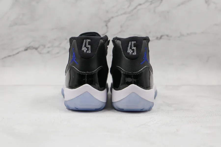 Air Jordan 11 Retro Space Jam 