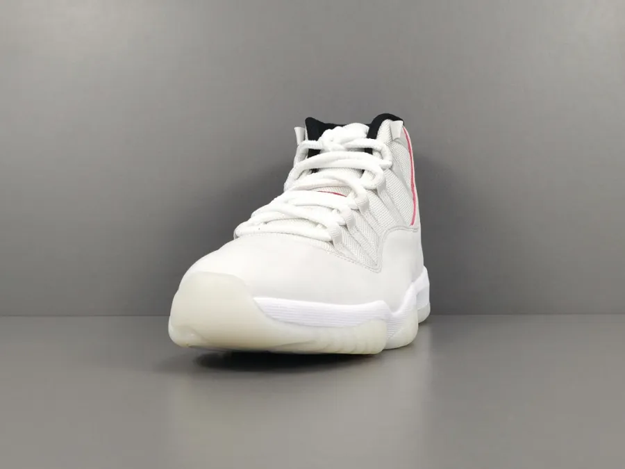 Air Jordan 11 Retro Platinum Tint