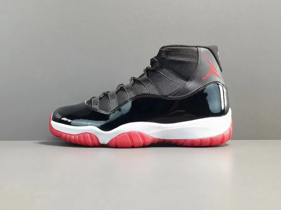 Jordan 11 Bred