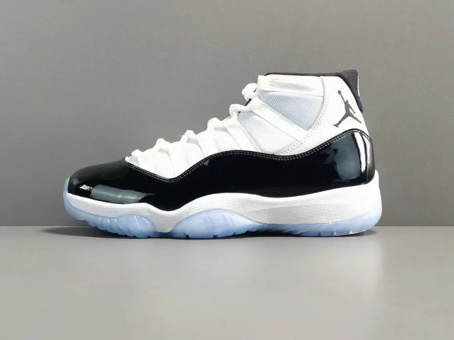 Jordan 11 Concord