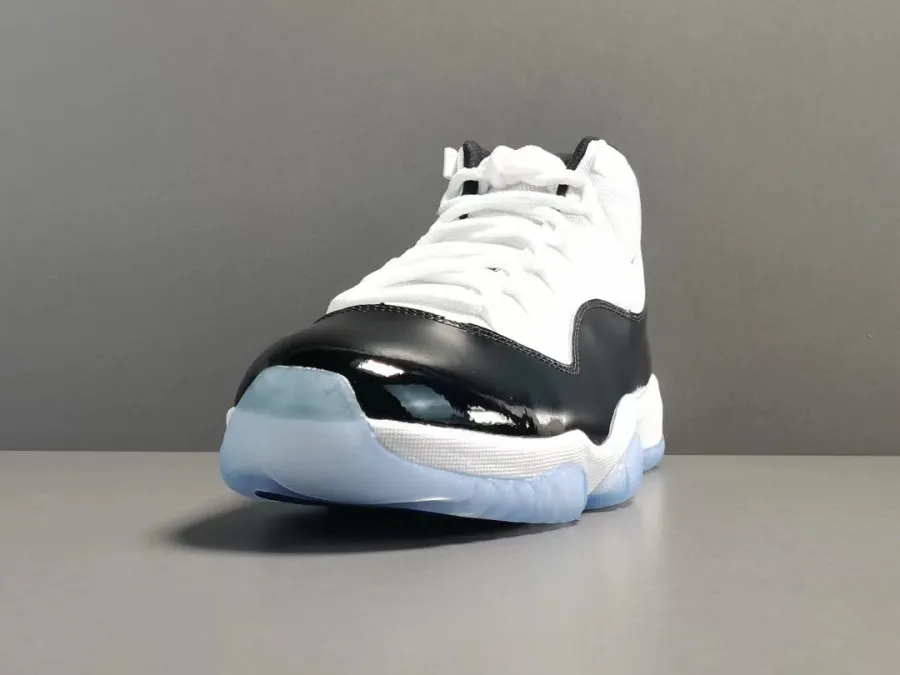 Jordan 11 Concord