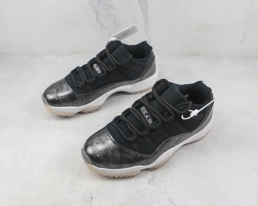 Air Jordan 11 Retro Low Barons