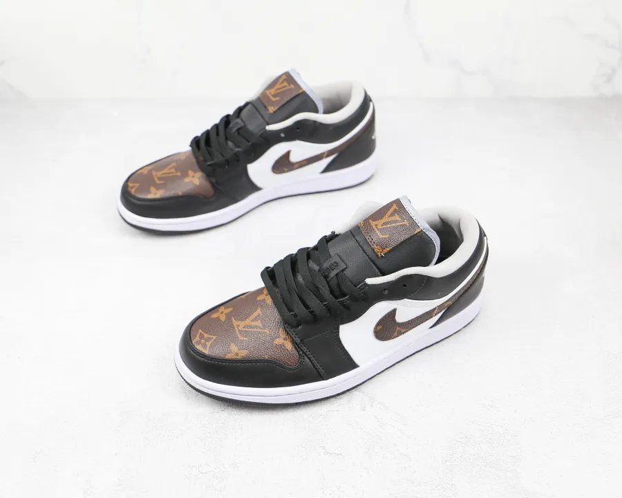 Air Jordan 1 Low Smoke Grey 