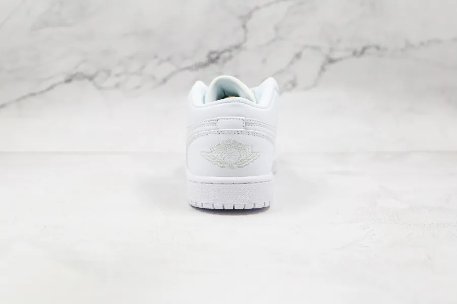 Jordan 1 Triple White Low