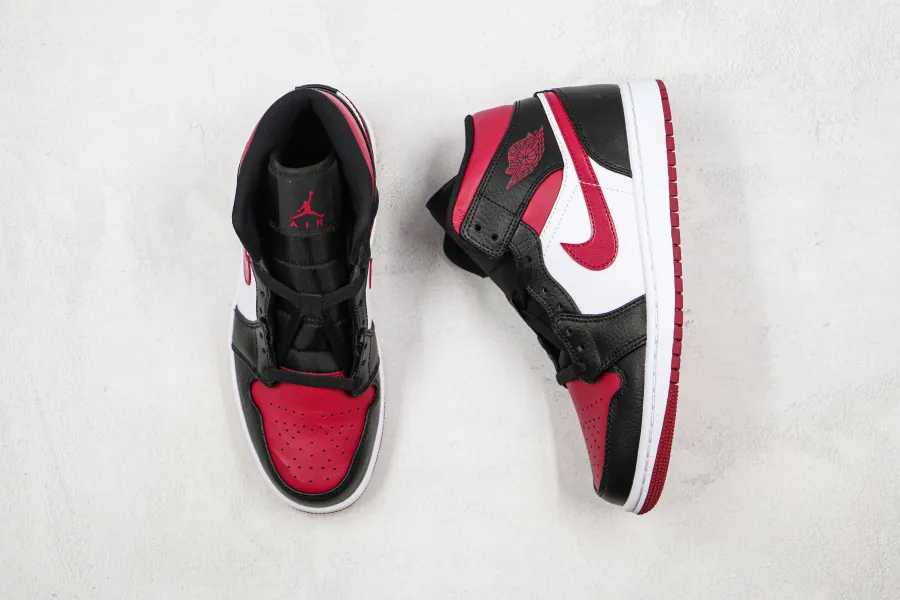 Air Jordan 1 Bred Toe Mid