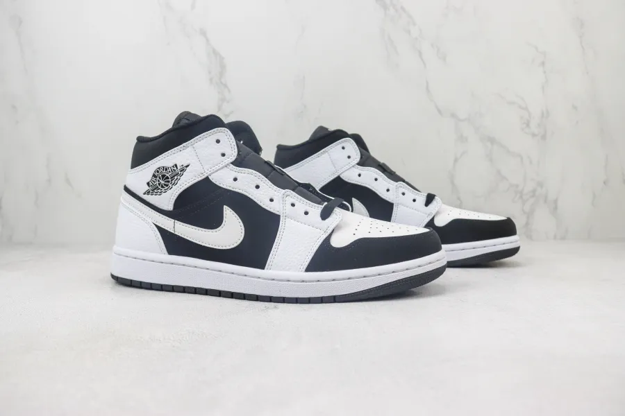 Air Jordan 1 Retro Mid Tuxedo 