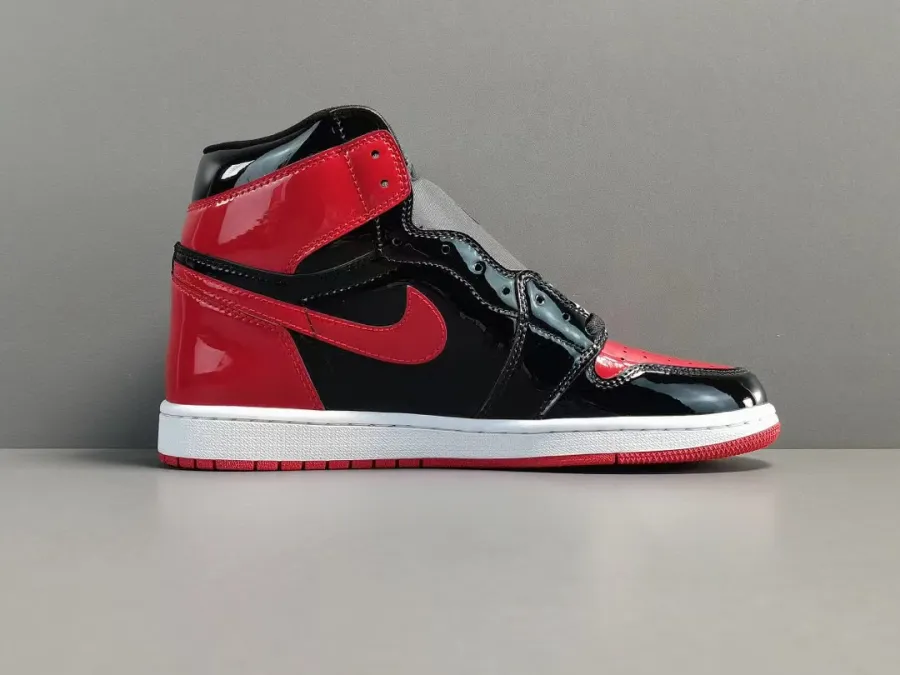 Air Jordan 1 High Og Bred Patent