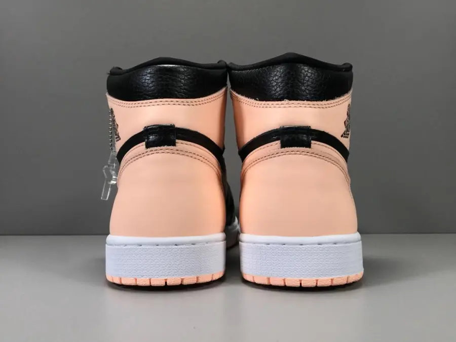 Air Jordan 1 Retro High Og Crimson Tint