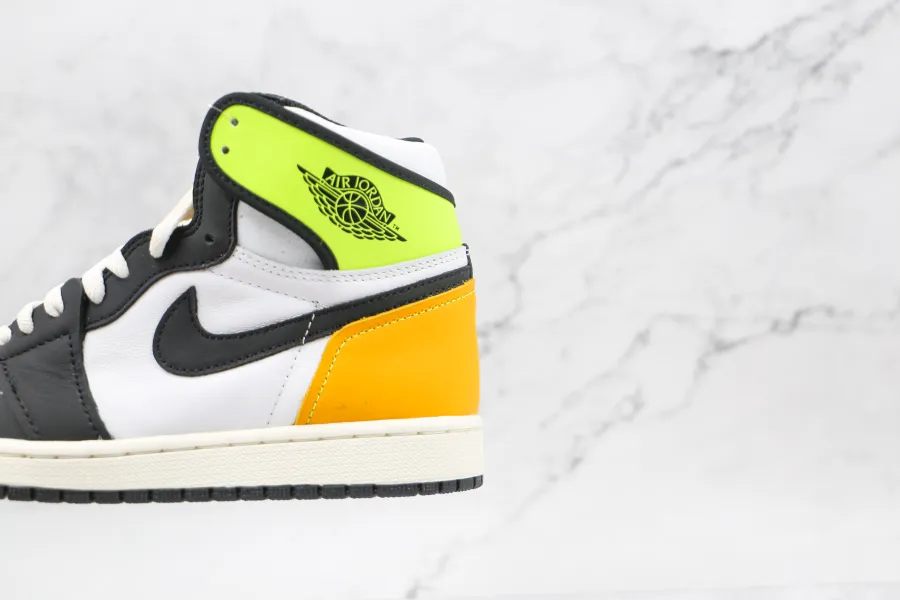 Air Jordan 1 High Og Volt Gold