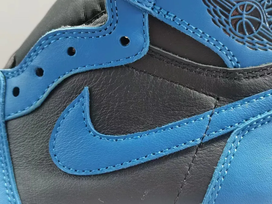 Air Jordan 1 High Dark Marina Blue