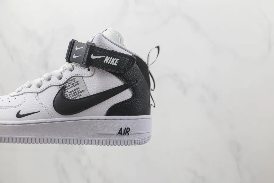 Air Force 1 Mid Utility White/Black 