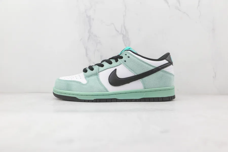 Dunk Lows Sea Crystal