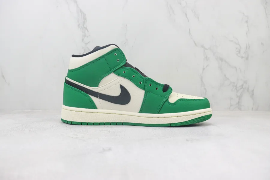 Air Jordan 1 Mid Se Pine Green 