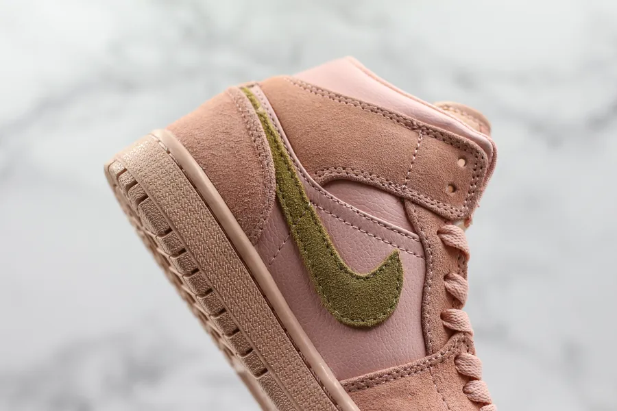 Jordan 1 Coral Gold  Mid