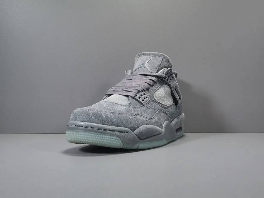 Air Jordan 4 Retro Kaws Cool Grey