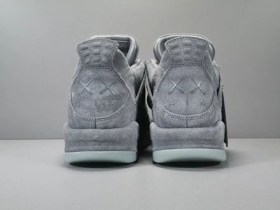 Air Jordan 4 Retro Kaws Cool Grey