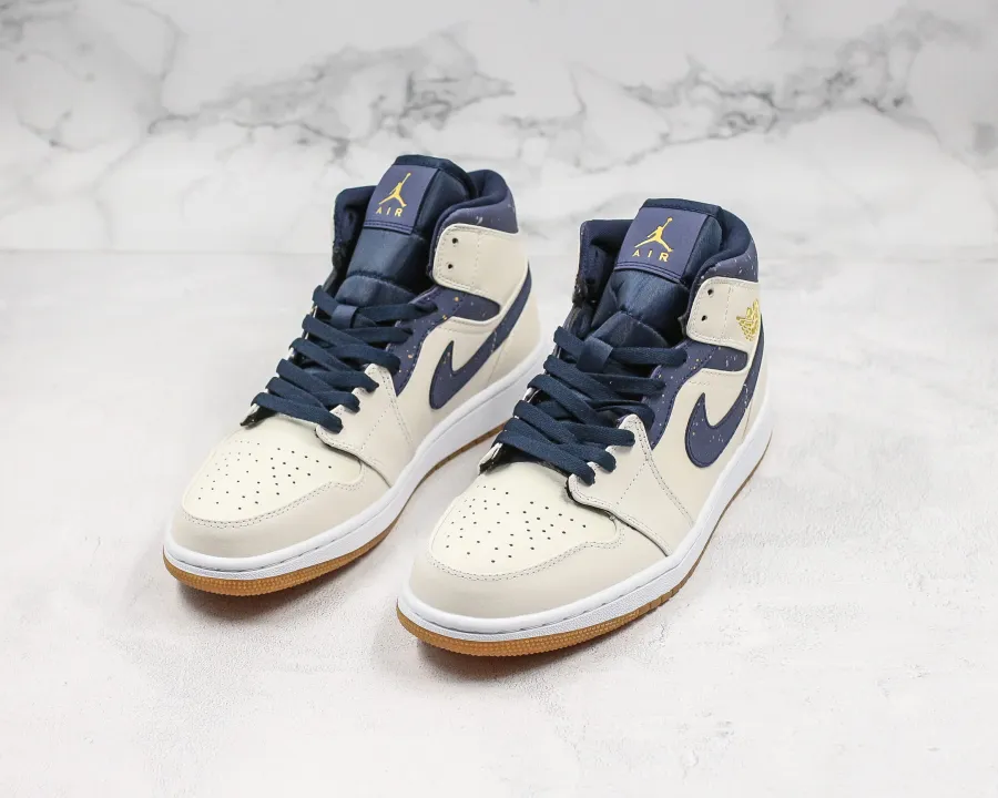 Jordan 1 Jeter  Mid