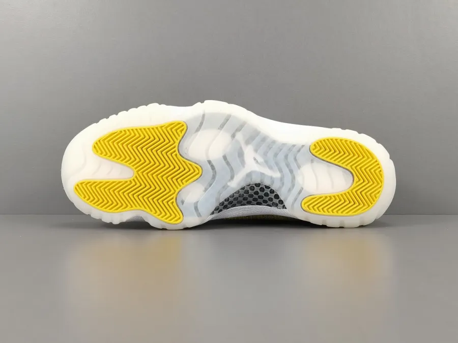 Air Jordan 11 Low Yellow Snakeskin