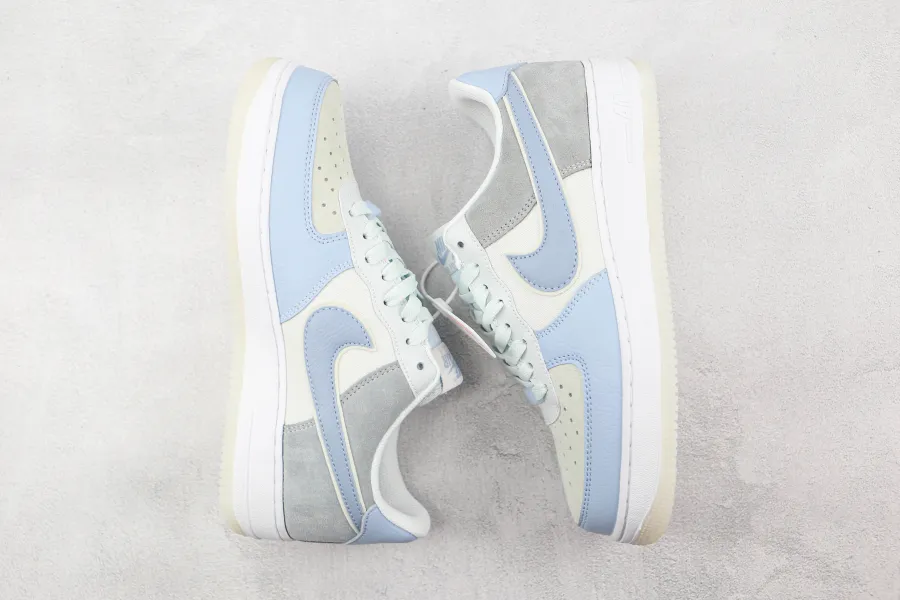 Nike Air Force 1 07 Light Armoury Blue