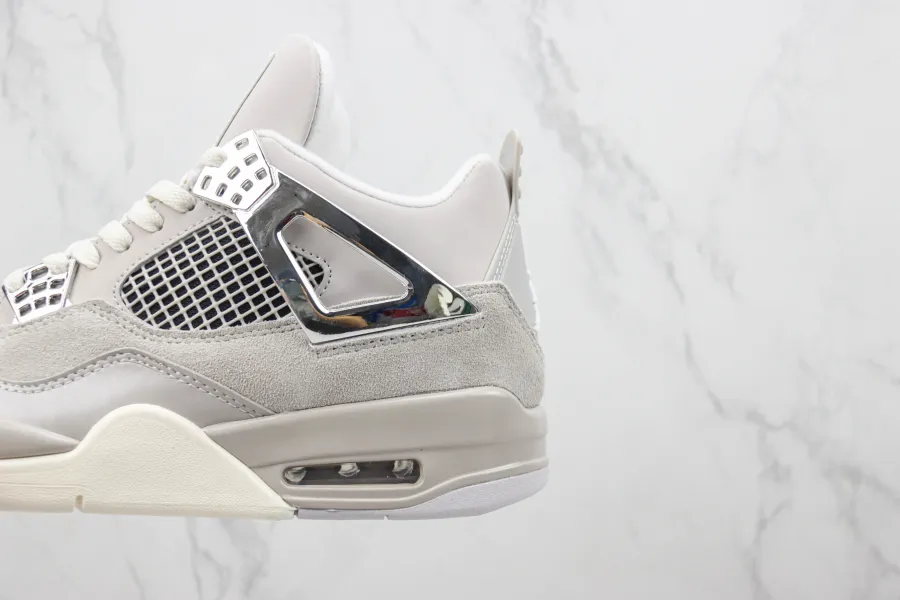 Wmns Air Jordan 4 Retro Frozen Moments 