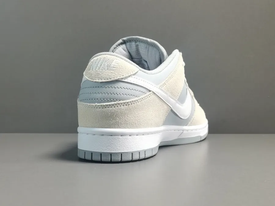 Sb Dunk Low Summit White