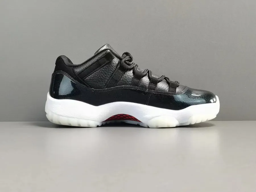 Jordan 11 Low 72-10