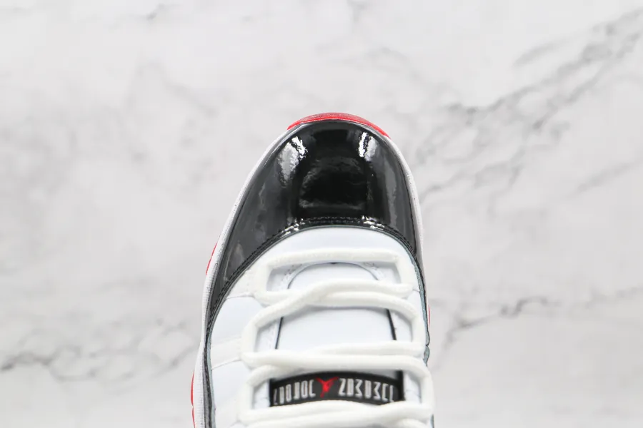 Jordan 11 Low White Bred