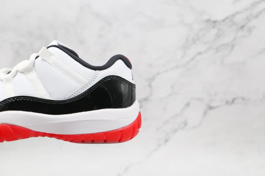 Jordan 11 Low White Bred