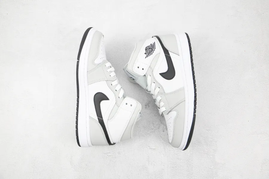 Air Jordan 1 Light Smoke Grey Mid