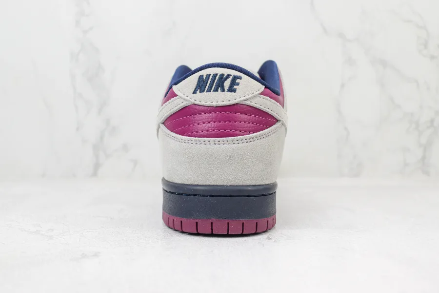 Sb Dunk Low True Berry