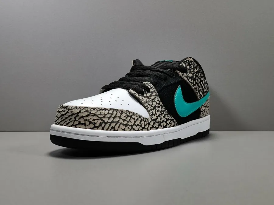 Dunk Low Pro Sb Atmos Elephant