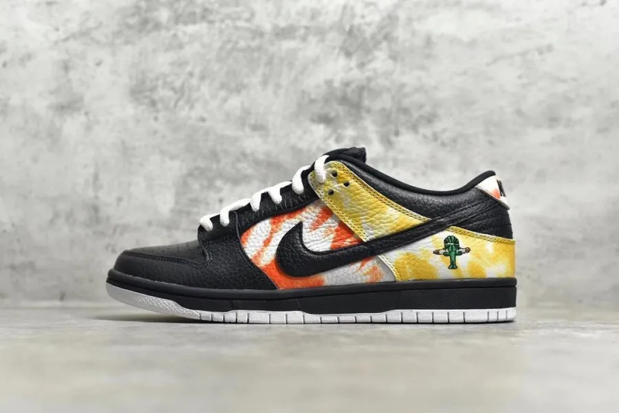 Sb Dunk Low Raygun Tie-Dye