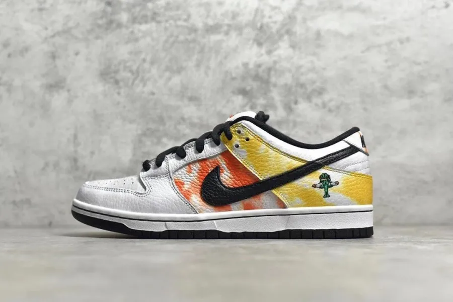 Sb Dunk Low Raygun Tie-Dye