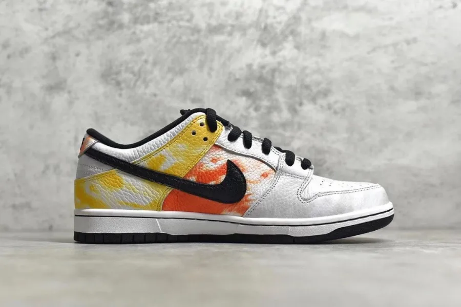 Sb Dunk Low Raygun Tie-Dye