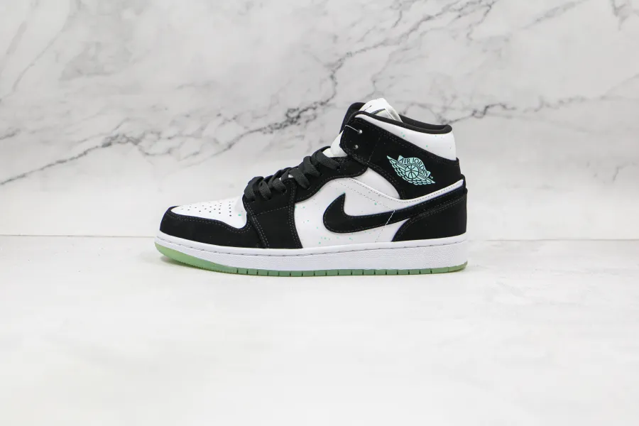 Jordan 1 Panda 