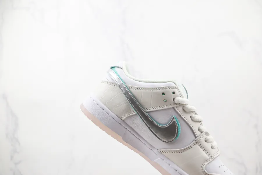 Sb Dunk Low Pro Og Qs Diamond White 