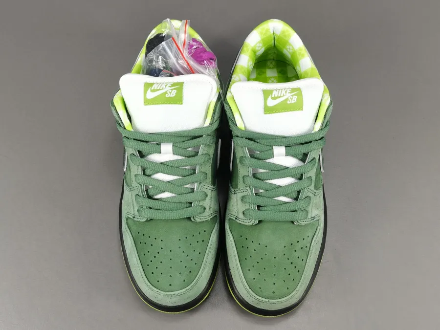 Concepts X Sb Dunk Low Green Lobster