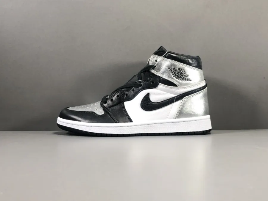 Air Jordan 1 High Og Wmns Silver Toe