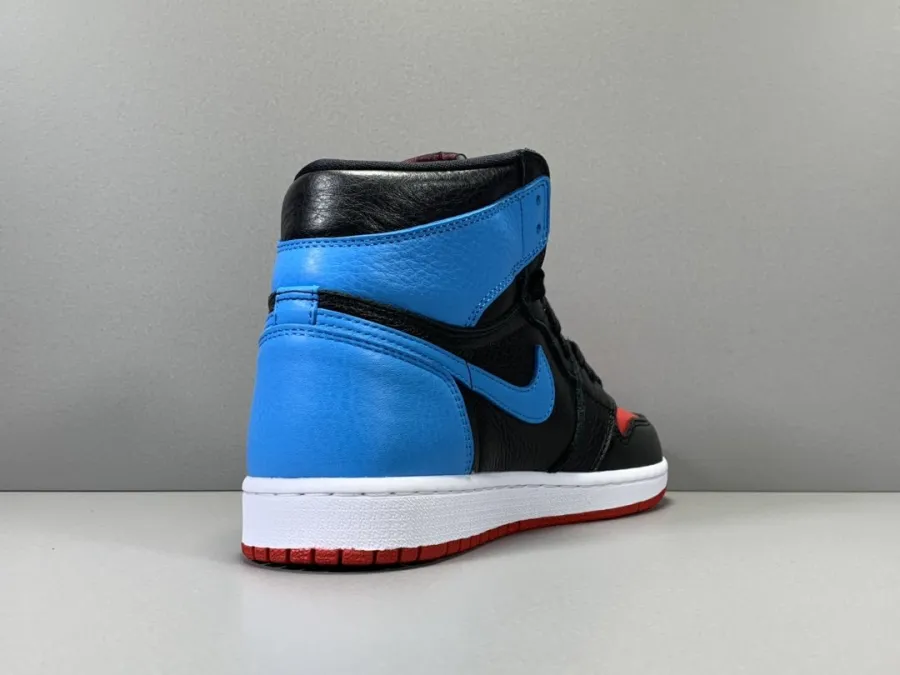 Air Jordan 1 High Og Wmns Unc To Chicago