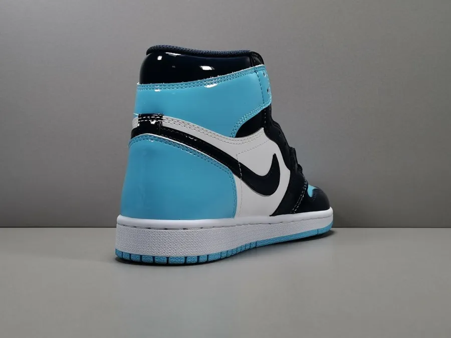 Jordan 1 Retro High Og Unc Patent