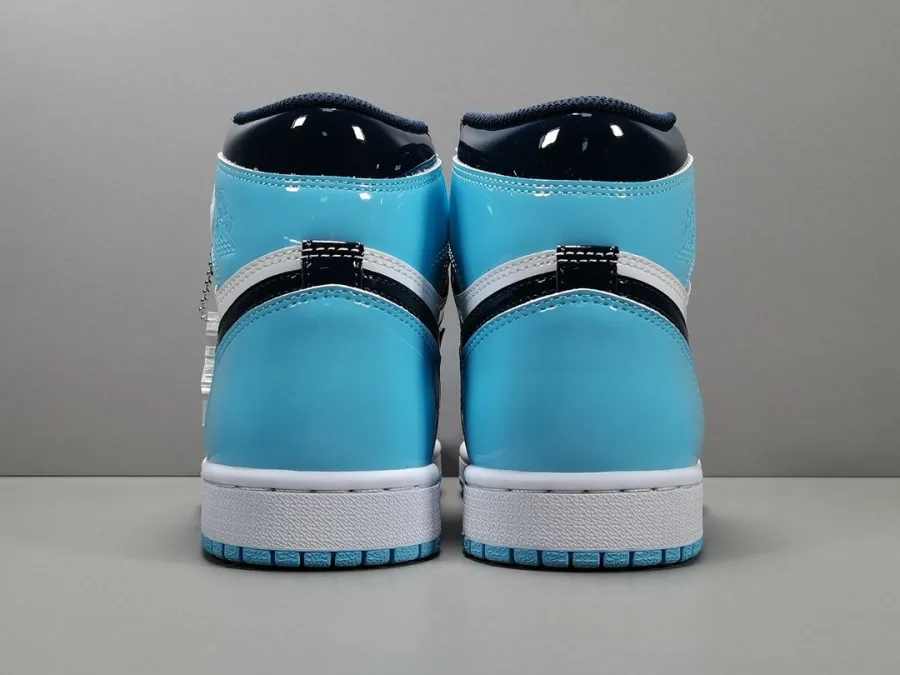 Jordan 1 Retro High Og Unc Patent