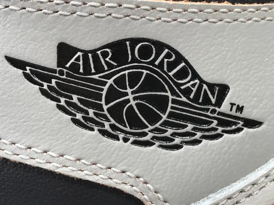 Air Jordan 1 Sb Retro High Og Nyc To Paris