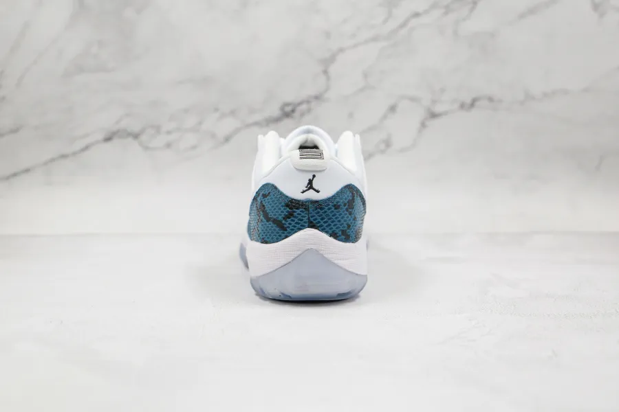 Air Jordan 11 Retro Low Le Blue Snakeskin