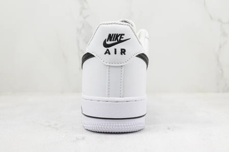 Nike Air Force 1‘07 White Black