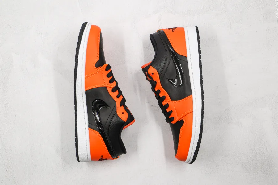 Air Jordan 1 Low Se Black Turf Orange 