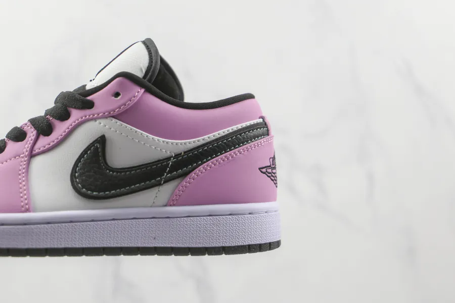 Air Jordan 1 Low Se Violet Shock 