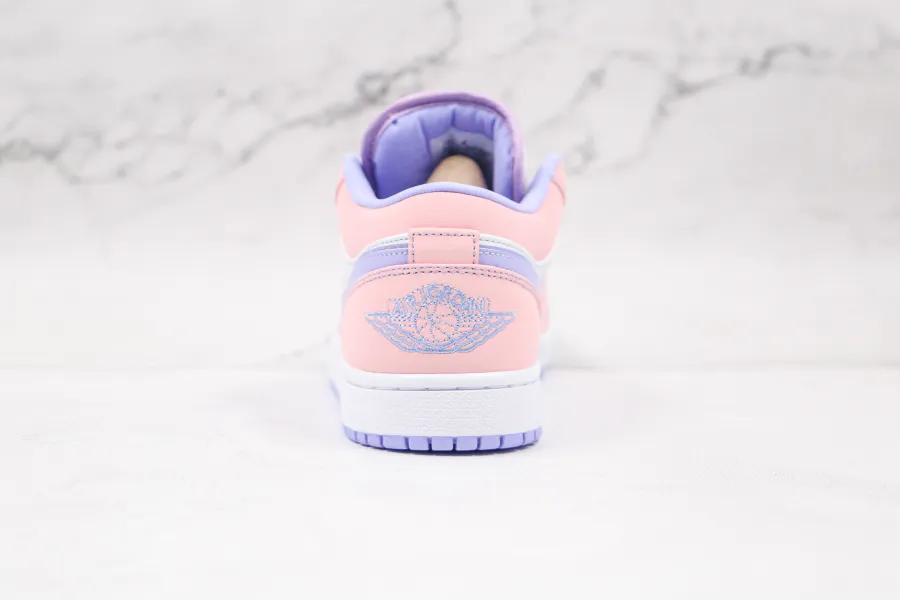 Air Jordan 1 Low Se Arctic Punch